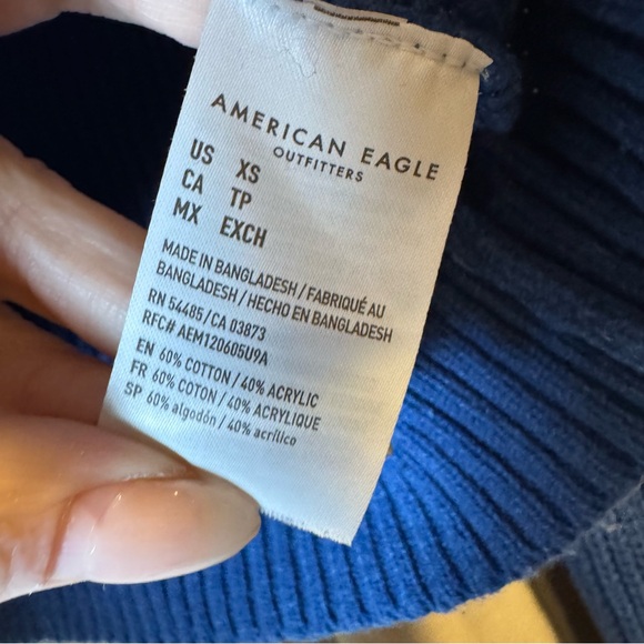 American Eagle Outfitters Crop 1/4 button Blue Knit Sweater Preppy - Picture 3 of 4